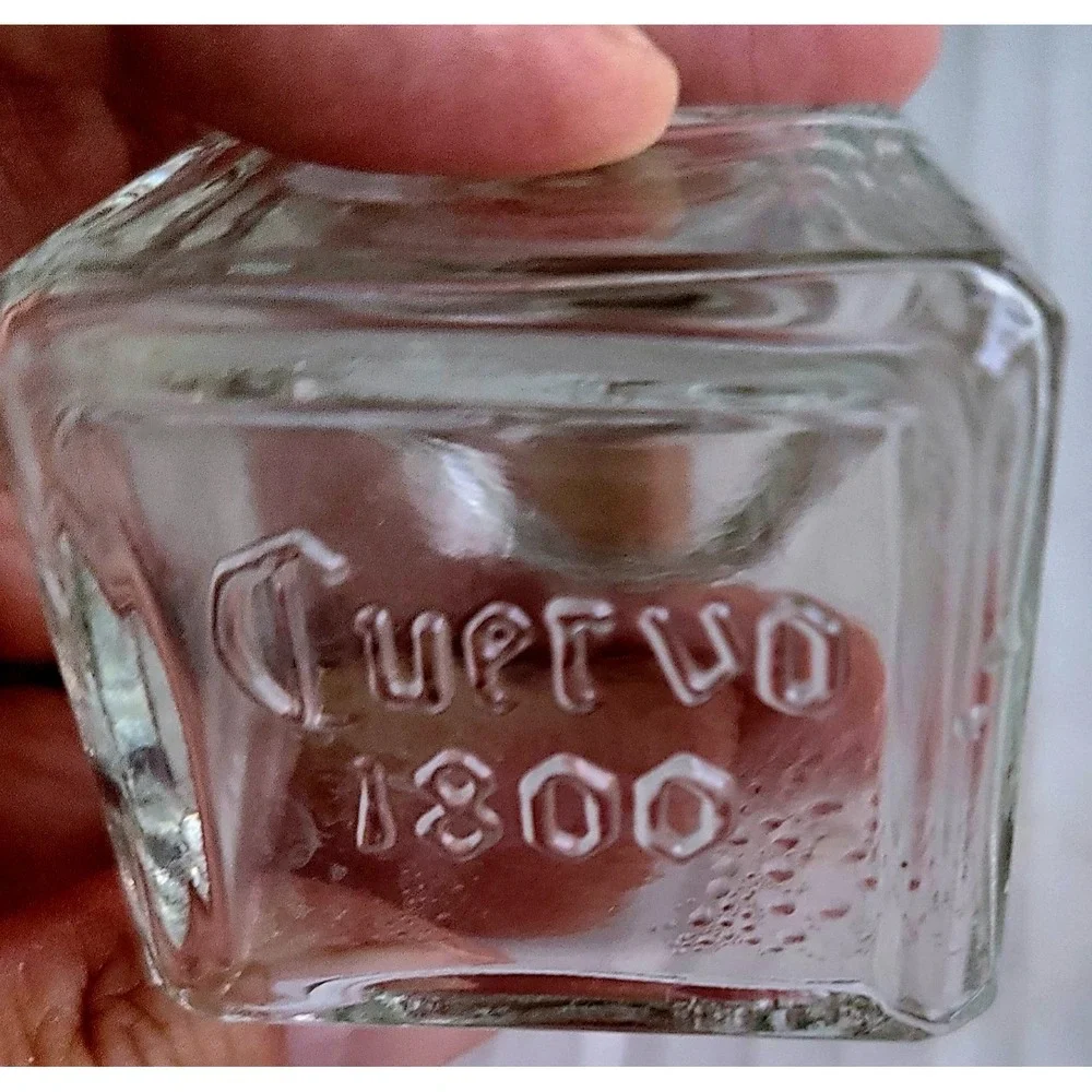 Vintage Cuervo 1800 Reposado Tequila EMPTY Glass Decanter with Cork Glass Topper